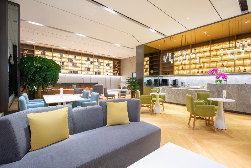 Holiday Inn Express Chengdu Huanhuaxi By Ihg-Near Jinsha Site Musem,Near Wuhou Temple Museum,Welcome Drinks,Free Gym,Free Self-Service Laundry Exteriör bild