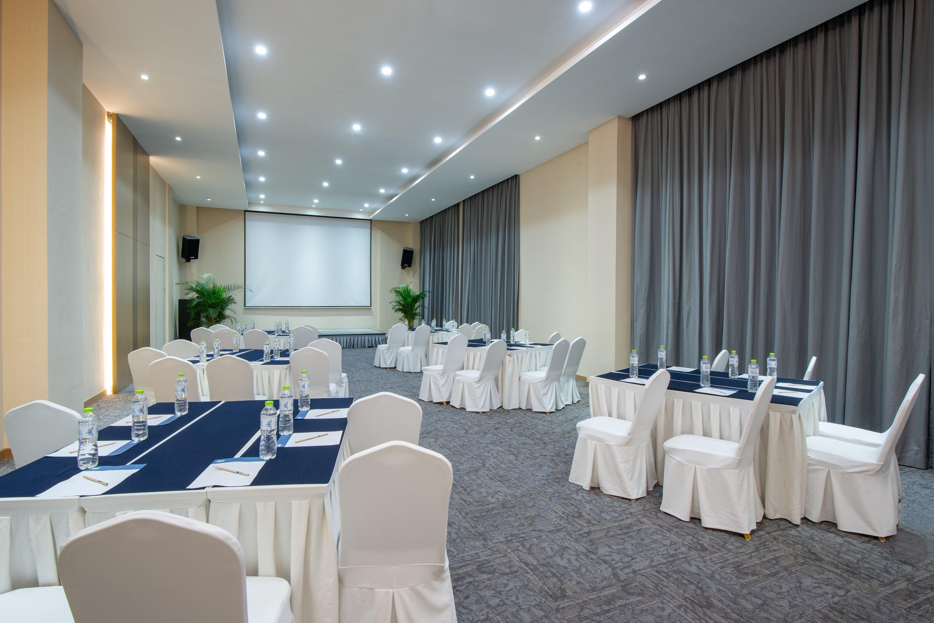 Holiday Inn Express Chengdu Huanhuaxi By Ihg-Near Jinsha Site Musem,Near Wuhou Temple Museum,Welcome Drinks,Free Gym,Free Self-Service Laundry Exteriör bild