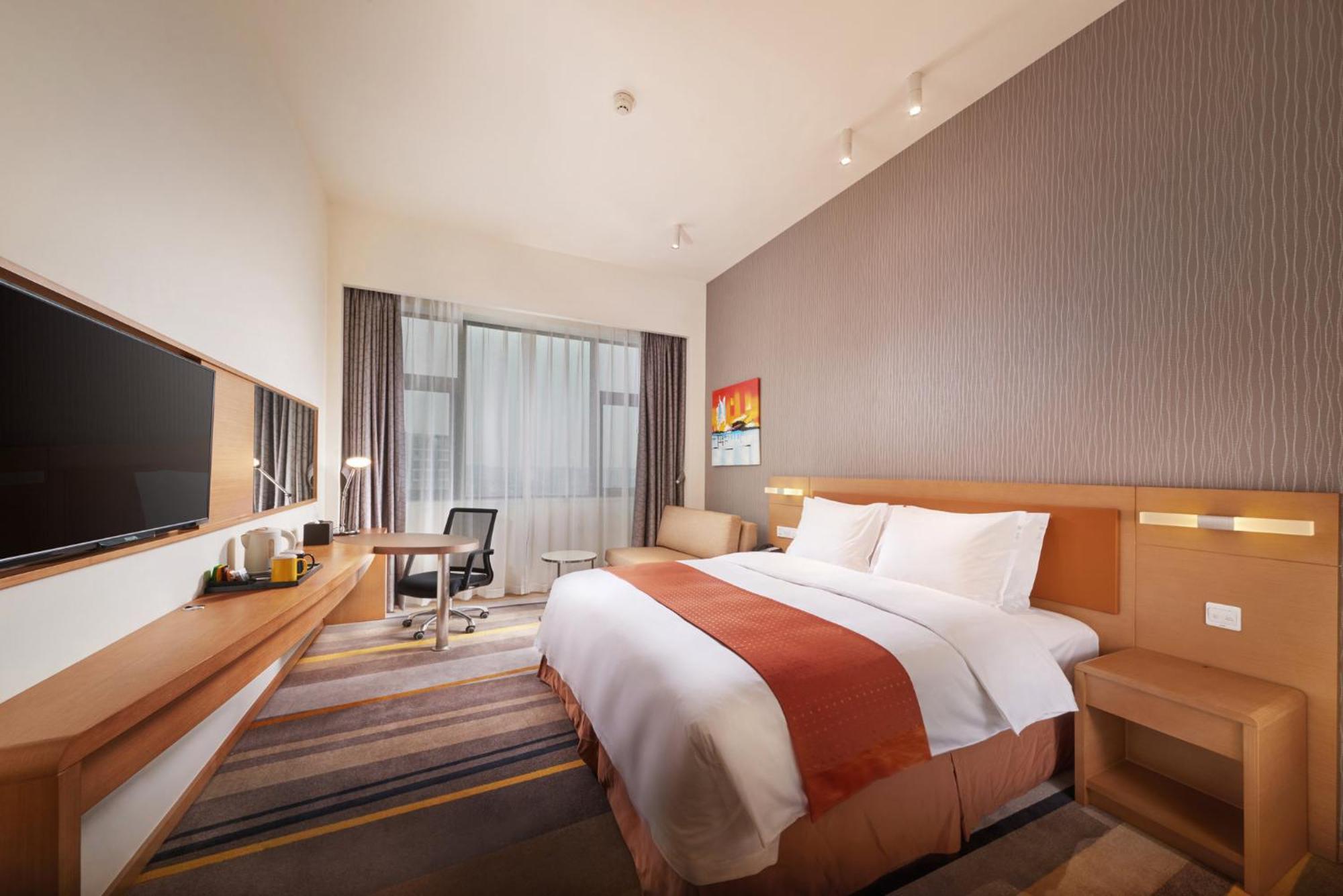 Holiday Inn Express Chengdu Huanhuaxi By Ihg-Near Jinsha Site Musem,Near Wuhou Temple Museum,Welcome Drinks,Free Gym,Free Self-Service Laundry Exteriör bild